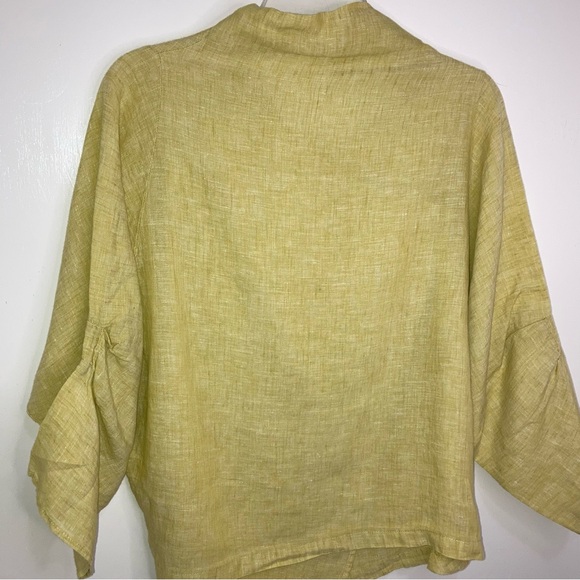Linen Top by Chalet et’ ceci, Yellow and Olive Green Hues. Loose Fit - Picture 8 of 11